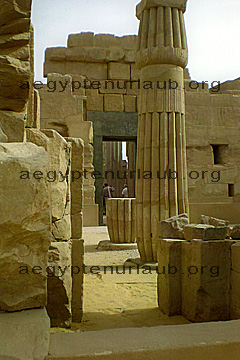 Säulen in Luxor, Ägypten